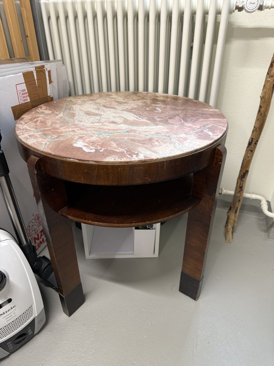 Tische: Vintage Marble Table – Gebraucht aus Zürich von juliettamarie