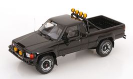 TOYOTA HILUX SR5 1985 BACK TO THE FUTURE 1:18 OTTO