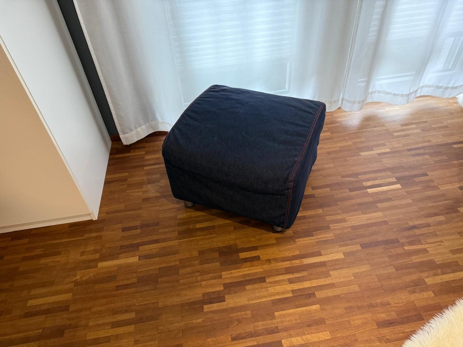 Ikea Divani: IKEA 2-er Sofa, dunkelblau inklusive Schemmel – Usato da Hettlingen venduto da Davide04 3