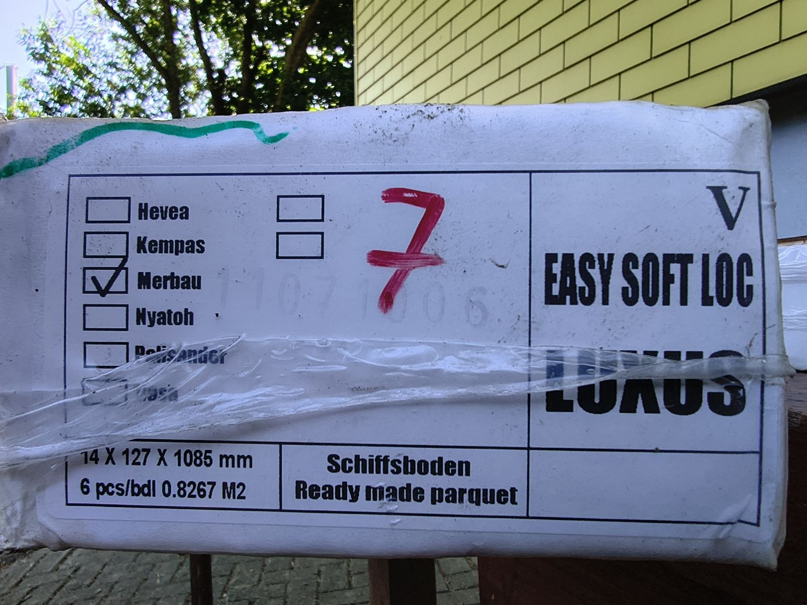 Revêtements de sol: Schiffsboden Merbau EASY SOFT LOC LUXUS ca. 10m2 – Neuf (Voir description) à Jakobsbad par dio_298