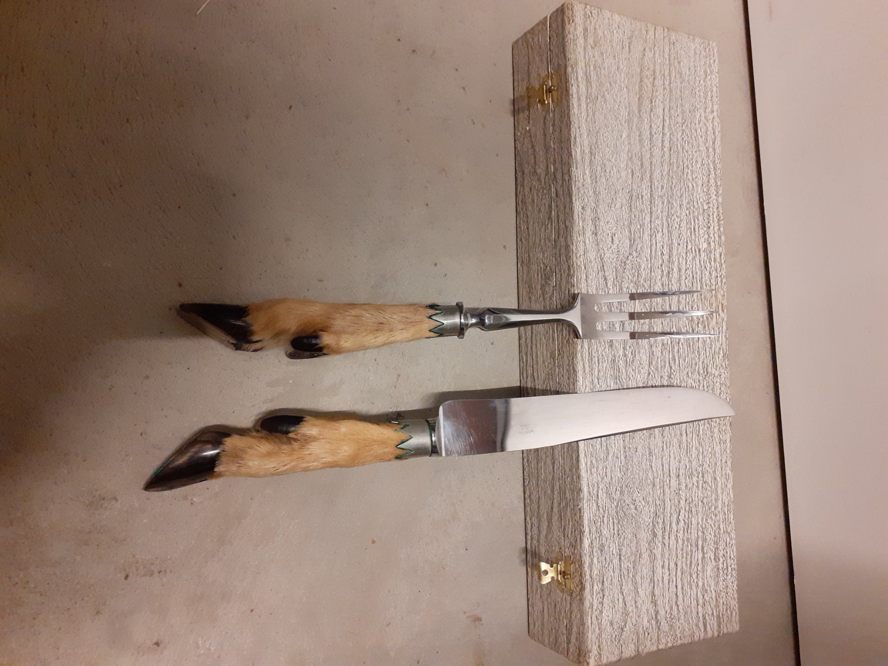 Cucine complete: Ustensiles chasse – Usato da La Place (Ayent) venduto da Tho57 1