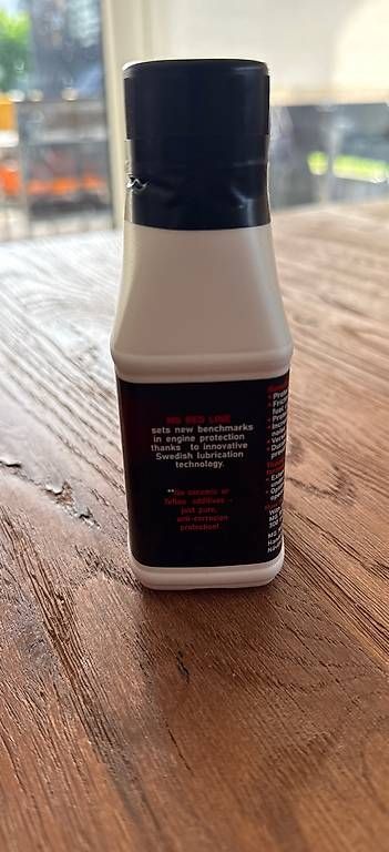 Oli & Additivi: Motoröladditiv MG Redline – Usato da Wilen b. Wollerau venduto da benelli08 2