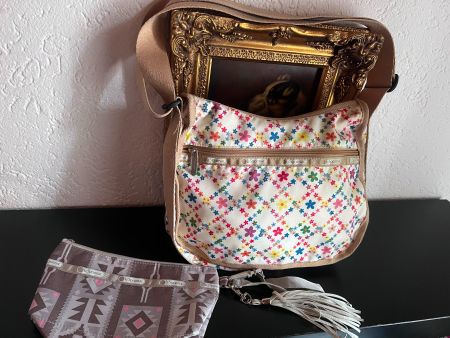 LeSportsac Umhängetasche Floral Neu mit kleiner Tasche
