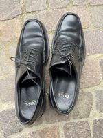Herrenschuhe, schwares Leder, Marke Boss