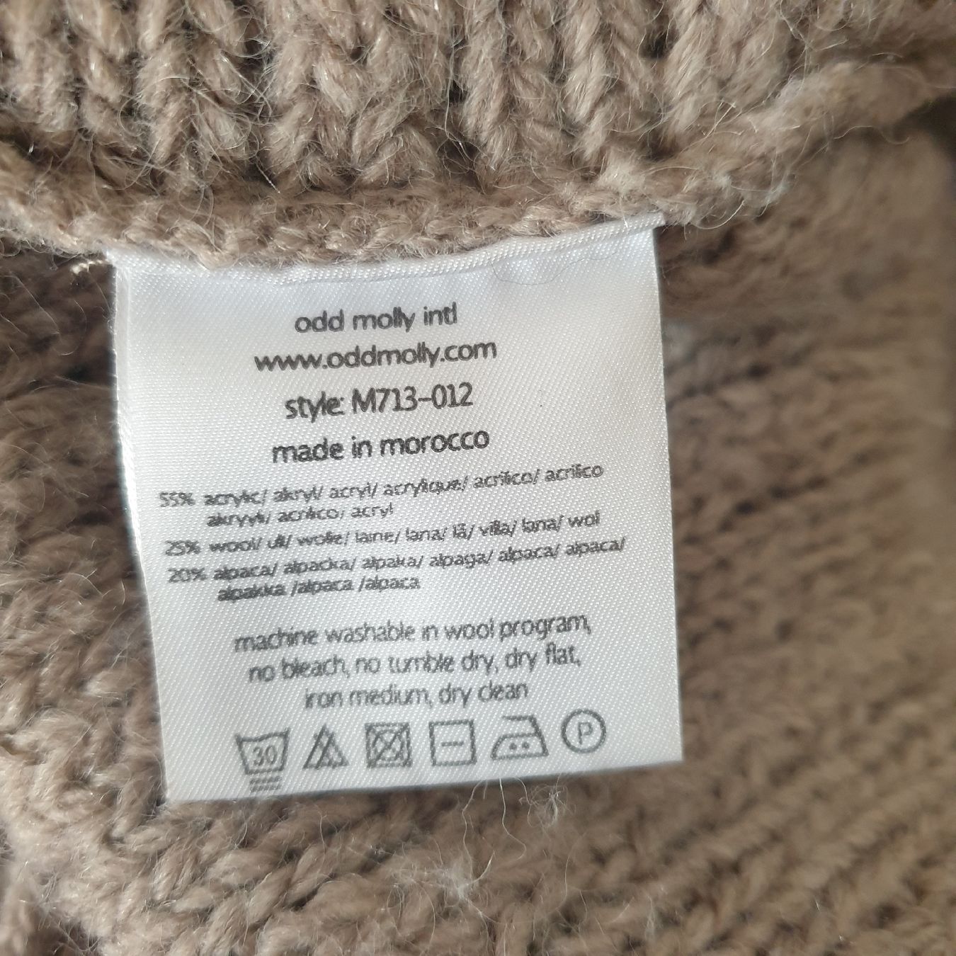 Odd Molly Jacken: Odd Molly Strickjacke Gr. 0 – Gebraucht aus Frenkendorf von Moon111 4