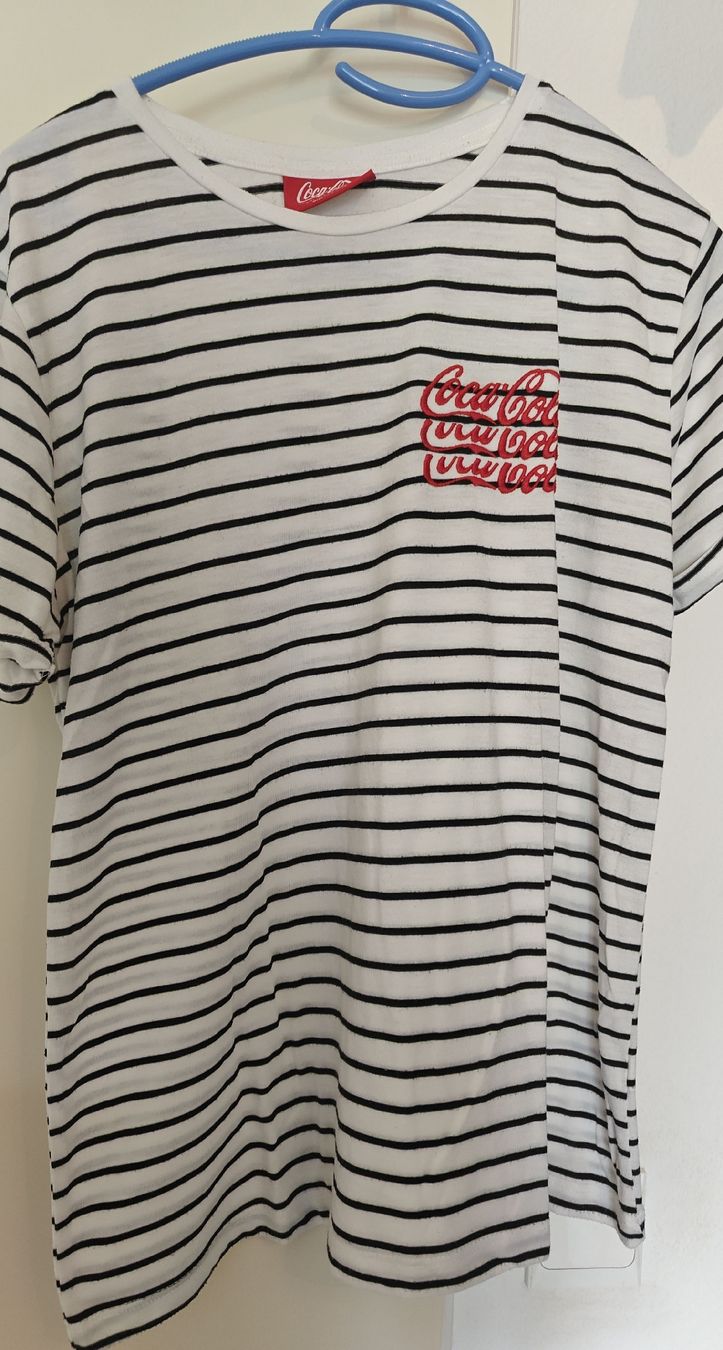 T-shirt: Coca-Cola Striped Tee - Summer Ready, Size S – Nuovo (secondo la descrizione) da Carouge GE venduto da Andelie