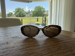 Gucci Sonnenbrille (wie neu)