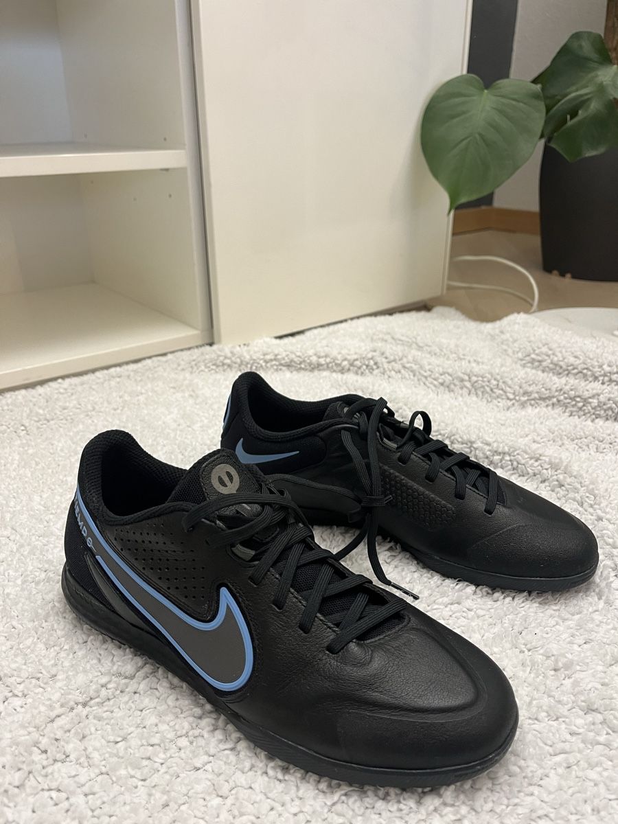 Nike Herrenschuhe: Nike tiempo indoor soccer – Gebraucht aus Pully von ari_78pk 6