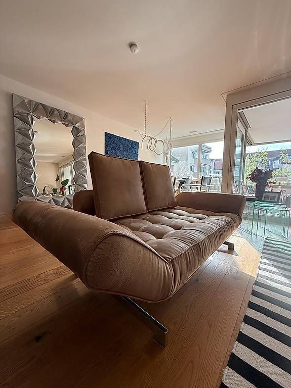 Sofas: Livique Designer Sofa, Top Zustand – D'occasion à Basel par den_66cq