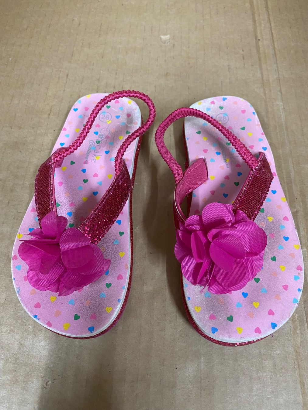 Chaussures filles: FlipFlops Mädchen Grösse 28 – D'occasion à Eschlikon TG par RamonaSt