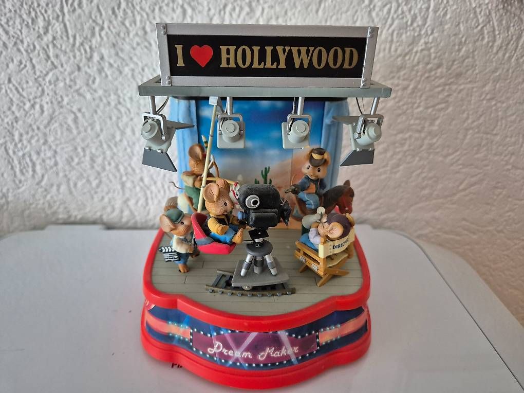 Carillon: Musikdose "Hollywood" – Usato da Erlenbach ZH venduto da gui_6zw8 2