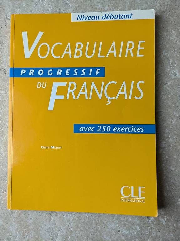 Libri: Vocabulaire progressif du français débutant 3e édition – Usato da Basel venduto da storchenricardo