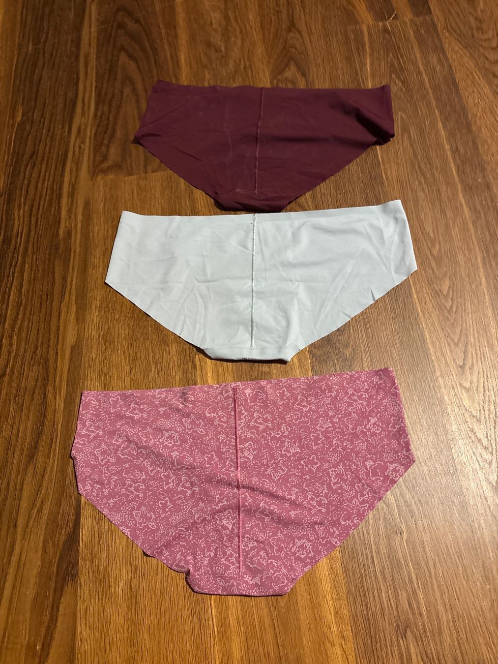 Lululemon Altra biancheria intima: Lululemon Hipster Bikini slips, 3 Stk. Gr. M – Usato da Richterswil venduto da ZueriLake2 1
