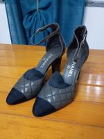 Sandalo Chanel con tacco trapuntato - Chanel sandal with qui