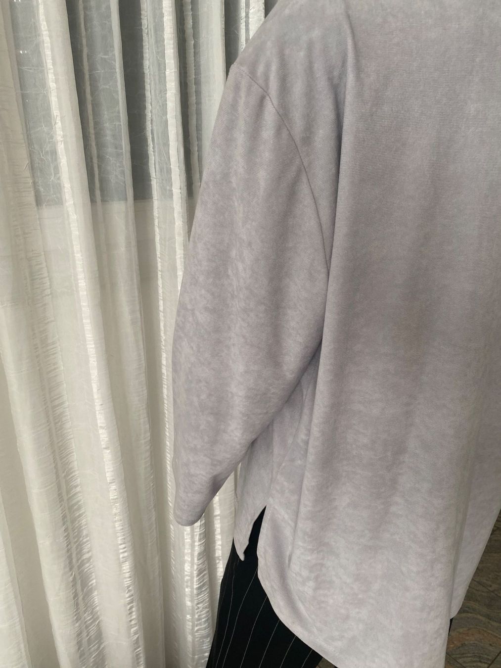 Blusen: Perfekter Auftritt - Kunst-Leder-Bluse, grau, Gr. M – Neu (gemäss Beschreibung) aus Winkel von ferrari2022 7