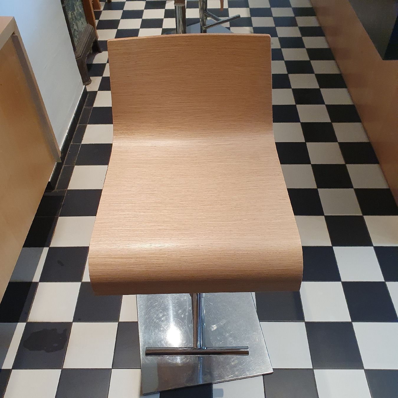 Sgabelli: 4 Barhocker massiv – Usato da Sirnach venduto da Lemon04 3