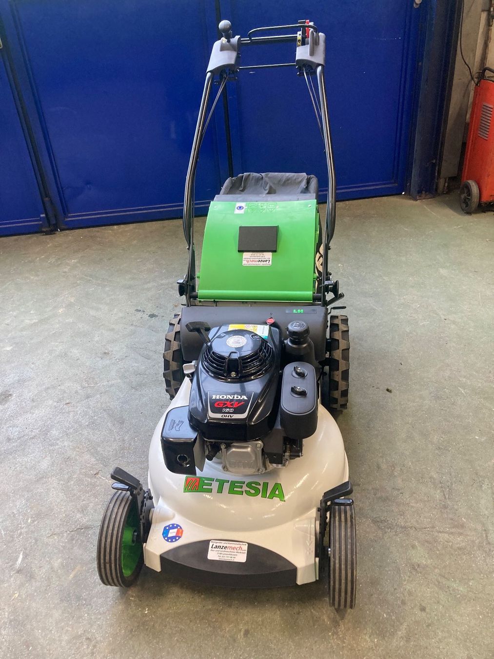 Rasenmäher: Rasenmäher Etesia Prp 53 LH2 – Gebraucht aus Lanzenhäusern von Lanzemech 6