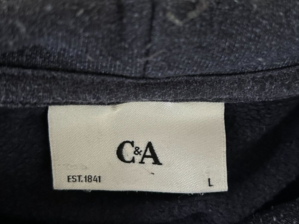 C&A Pulls & Sweat-shirts: C&A Hoodie – D'occasion à St. Gallen par kringloup 3