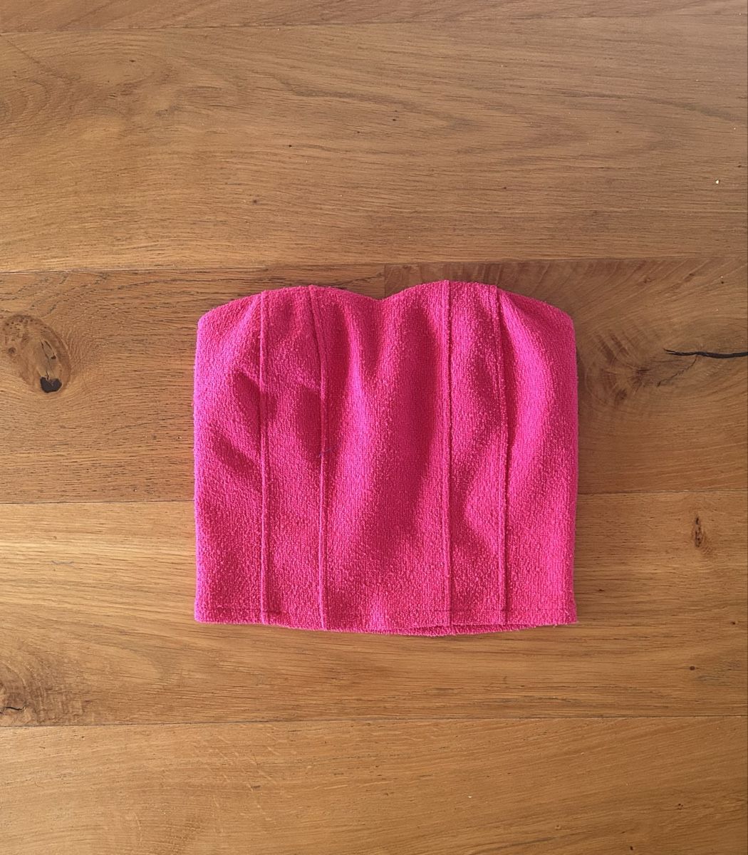 Blouses, T-shirts & Tops: Schulterfreies Top Pink von WalG – Neuf (Voir description) à Wetzikon ZH par rachele_nocco