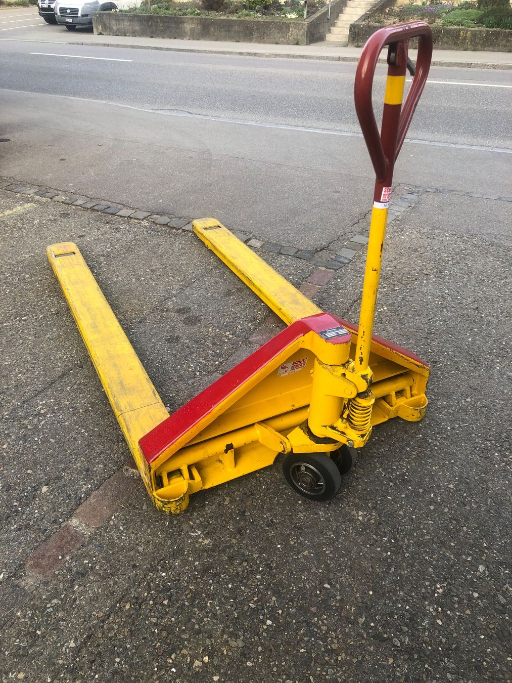 Carrelli elevatori e a forche: Stöcklin Palettrolli Gabellänge 180 cm – Usato da Embrach venduto da embr12 4