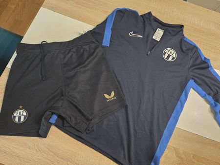FCZ Nike Trainingsset dunkelblau Grösse 116-122 cm