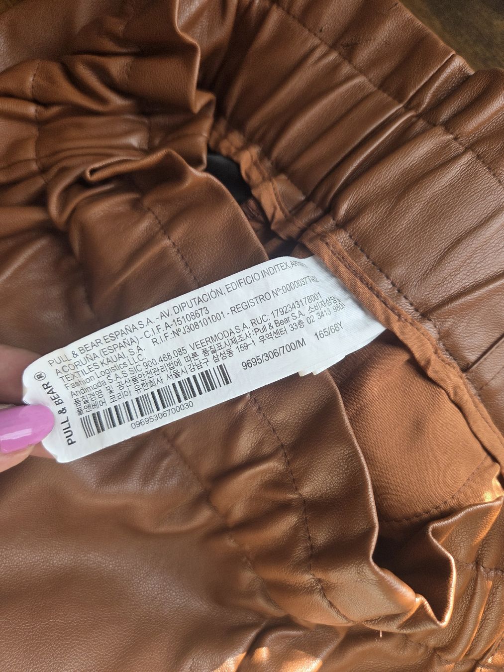 Pull&Bear Pantaloni: Shorts Pull&Bear Kunstleder braun Grösse M gebraucht – Usato da Winterthur venduto da Maricels_Boutique 8