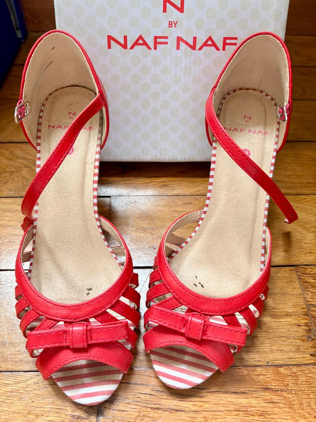 Nafnaf Scarpe da donna: Escarpins cuir rouge Nafnaf T38 – Usato da St-Ursanne venduto da milezarde 1