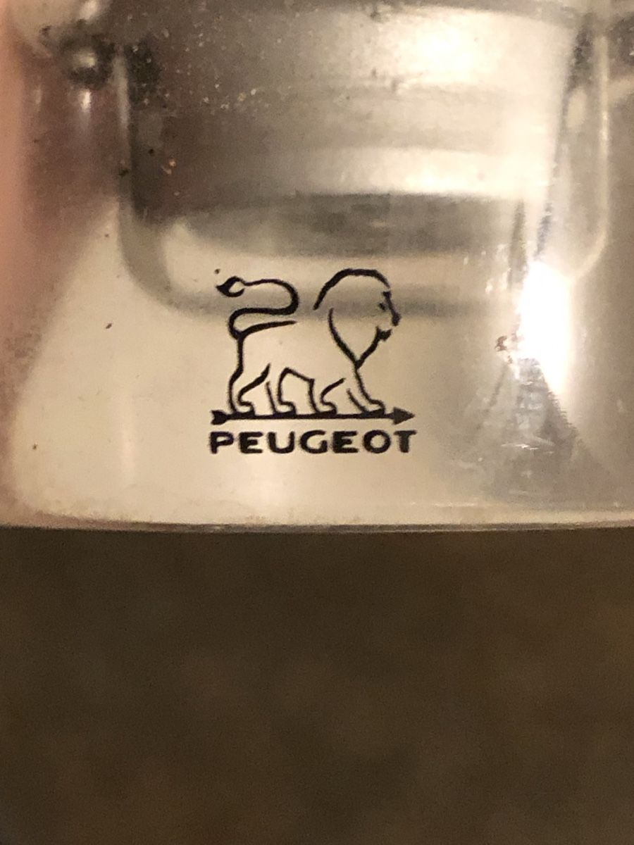 Appareils de cuisine: Pfeffermühle Peugeot  – D'occasion à Arbon par Wladimir1 3