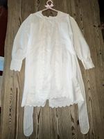 Antikes, weisses Überrockkleid, Top Zustand um 1900