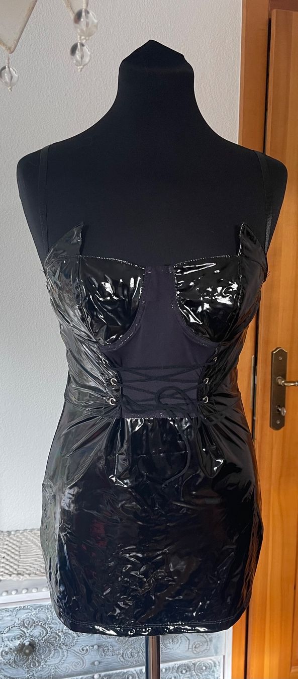 Altra biancheria intima: Erotikkleid in Lackoptik Gr. S – Nuovo (secondo la descrizione) da Muri AG venduto da Shoshana5 2