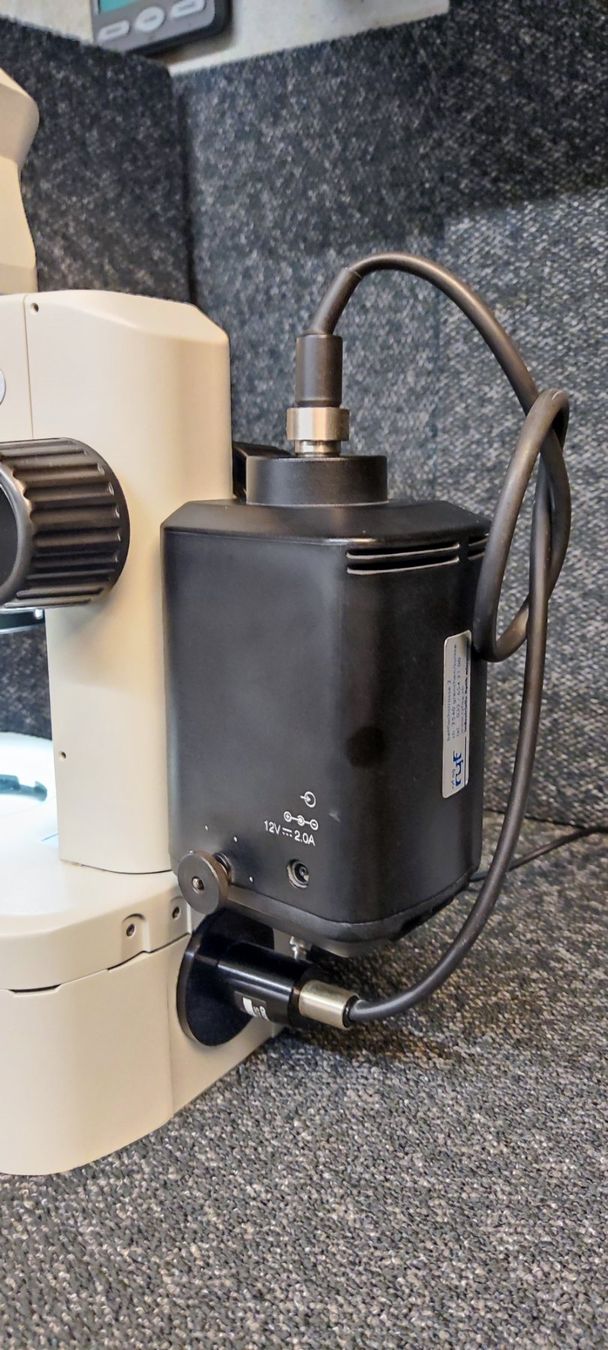 Olympus Microscopi: Olympus SZ51 Stereomikroskop – Usato da Bühl BE venduto da x-drums 5