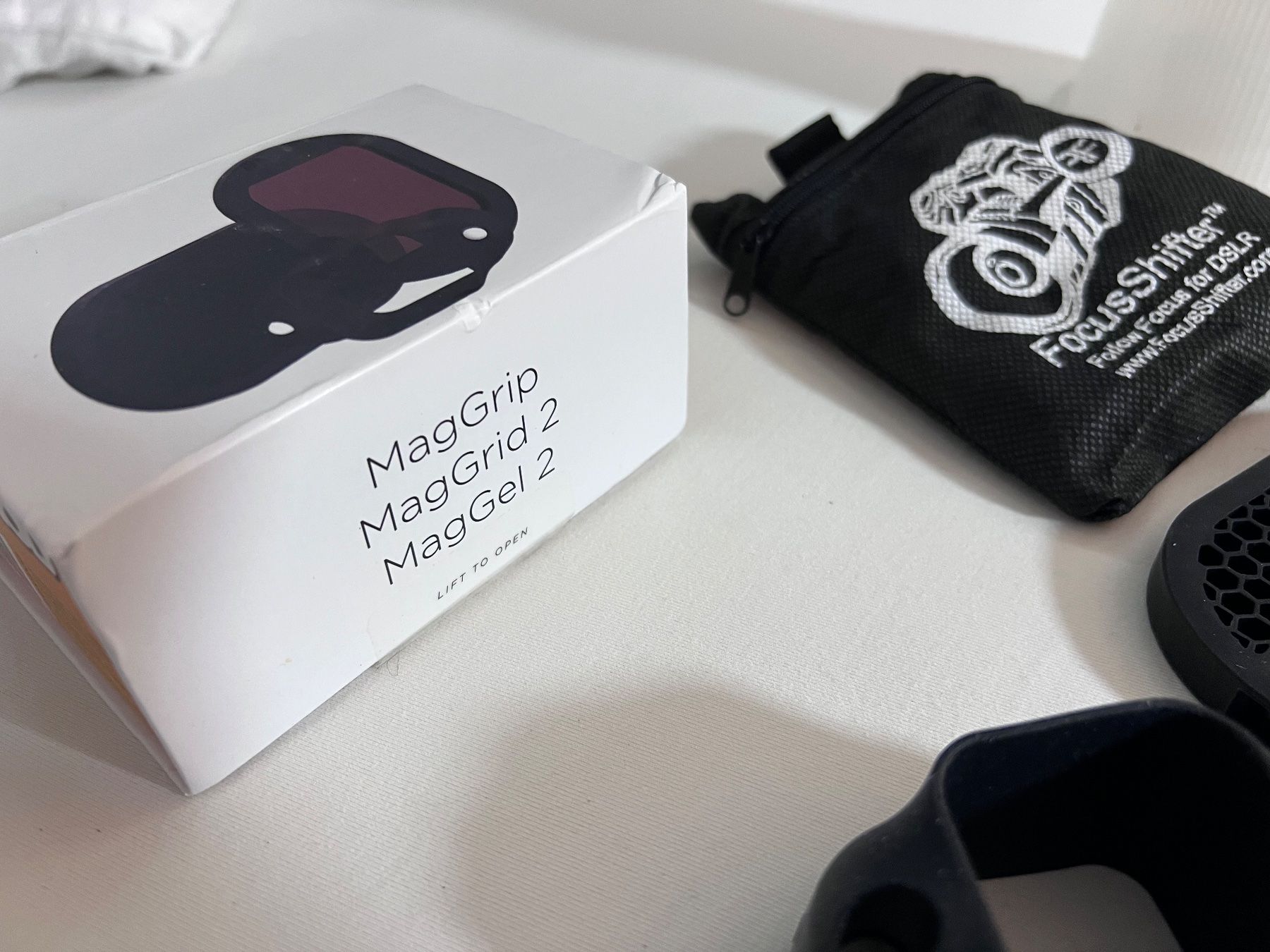 Flash: MagMod MagGrip/Grid/Gel + Lightsphere + Focus Shifter – Usato da Küsnacht ZH venduto da PremiAirFPV 4
