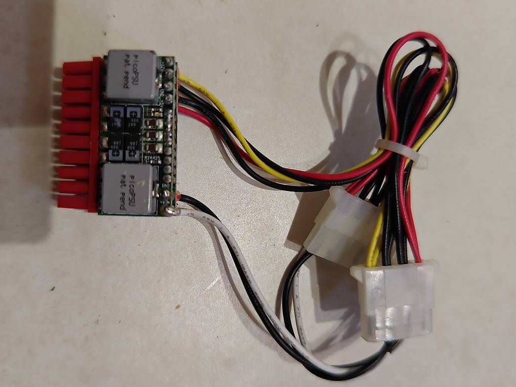 PC: PicoPSU Adapter für PC – Nuovo (secondo la descrizione) da Sutz venduto da LOLO_90