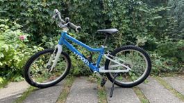 Woom 4 uni Blau 20“
