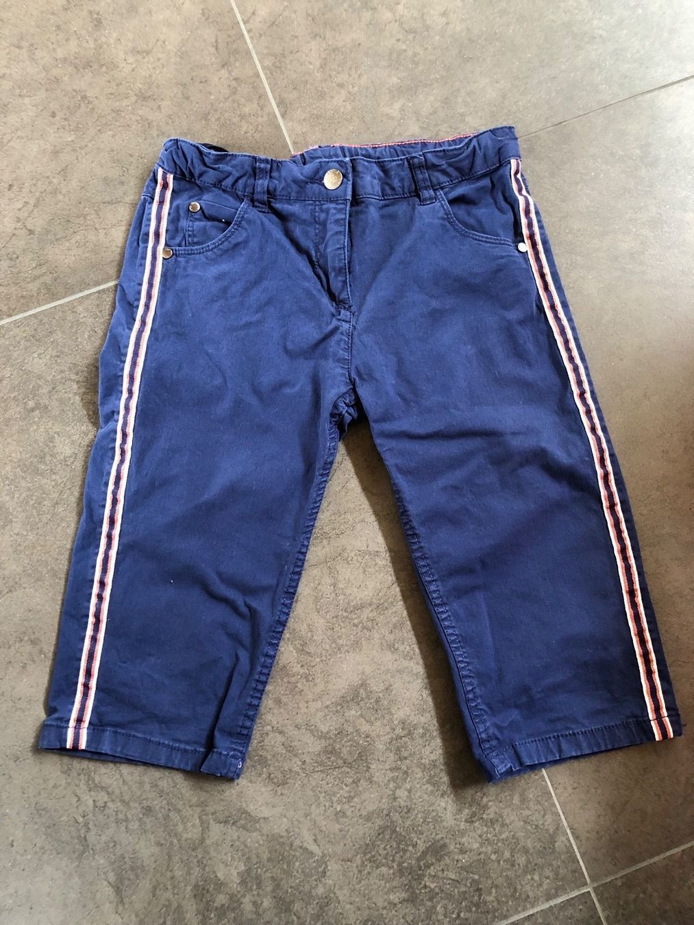 Pantalons: Shorts, Größe 152 – D'occasion à Kirchdorf AG par Garten2020.