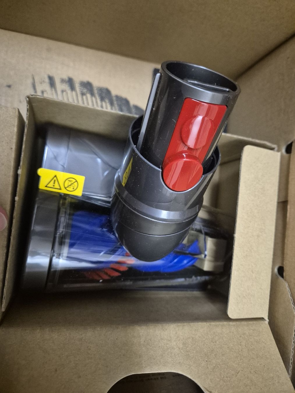 Dyson Aspirapolveri & Accessori: Vacuum Cleaner Accessories Set Dyson New Condition – Usato da Lenzburg venduto da DobrzynM 6