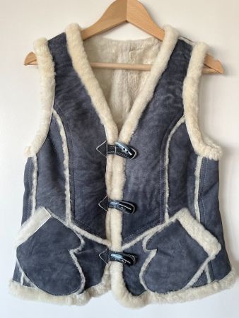 Weste aus Schaffell, Grösse M/L