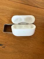 APPLE AirPods Pro 1 Charging Case