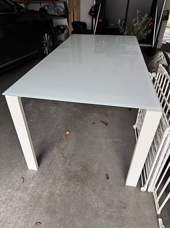 Interio Tavoli: Glas Esstisch 180cm – Usato da Dietikon venduto da gab_b9fn 1