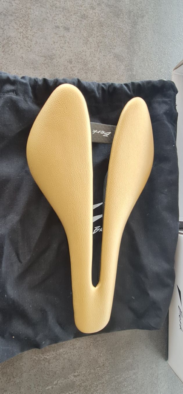 Pezzi di ricambio: Selle BERK PLOH 143 MM – Nuovo e nell'imballaggio originale da Vallon venduto da cycleram