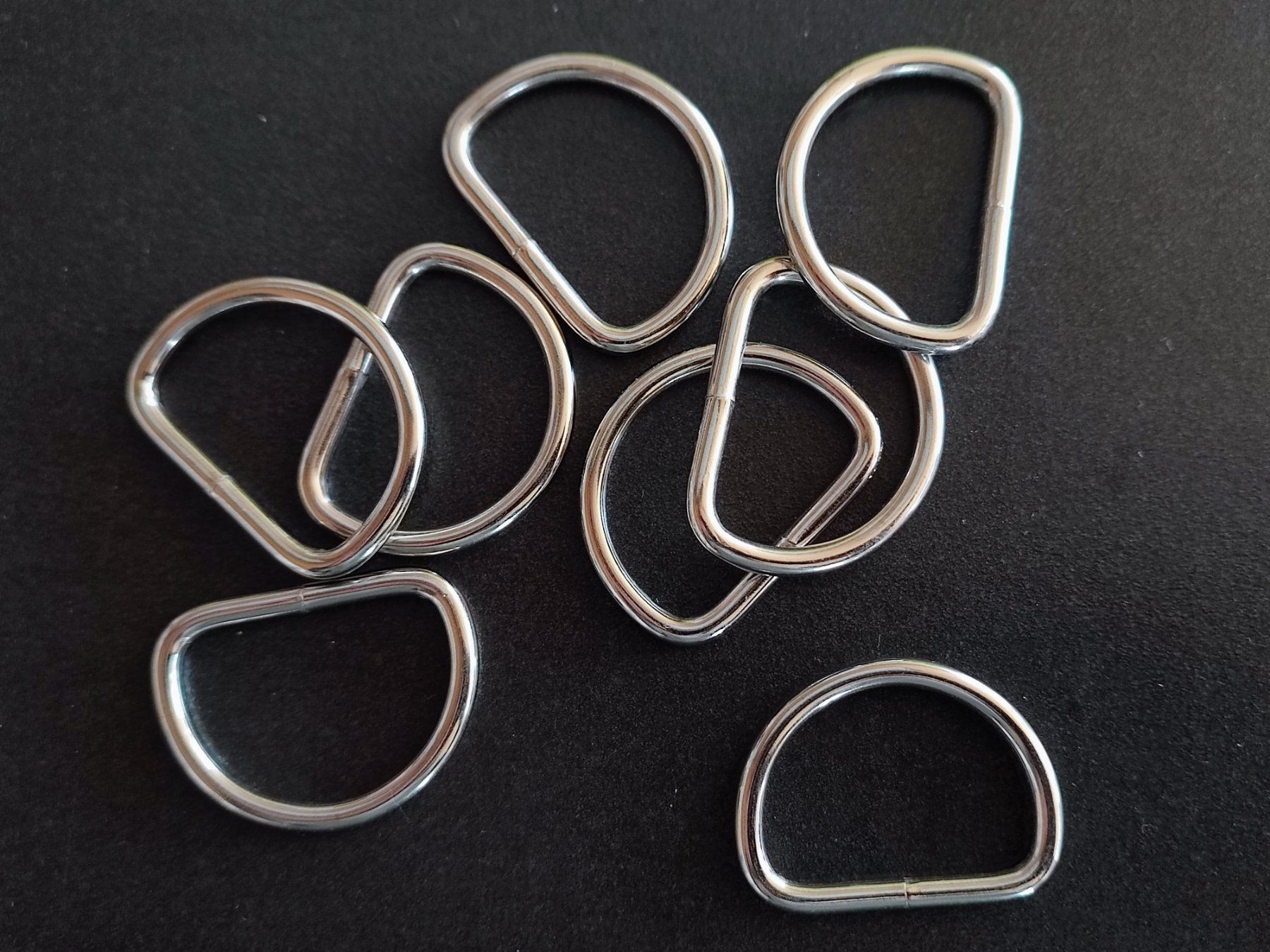 Kit bricolage: D-Ring Halbrundring Stahl Durchlassbreite 2.5cm – Nuovo e nell'imballaggio originale da Spiez venduto da passion4dogs