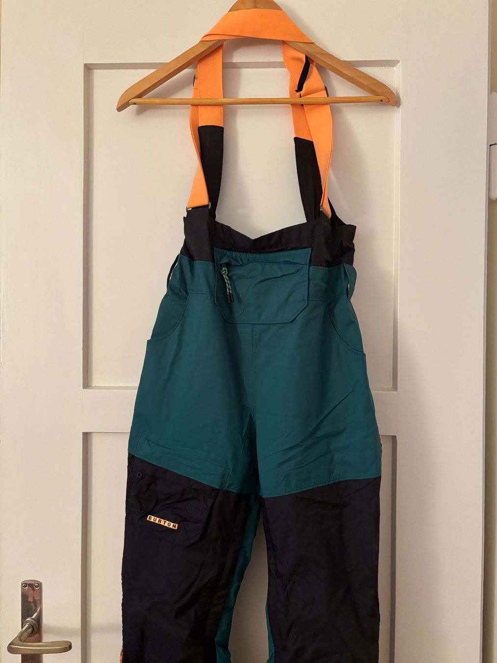 Burton Completi: Burton Anzug XS / Kinder 155 – Usato da Zürich venduto da Ksenia_RBR 1