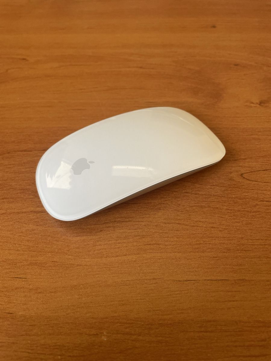 Apple Mouse: Apple Magic Mouse 2 (A1657) – Nuovo (secondo la descrizione) da Thônex venduto da kar_kh5d 1