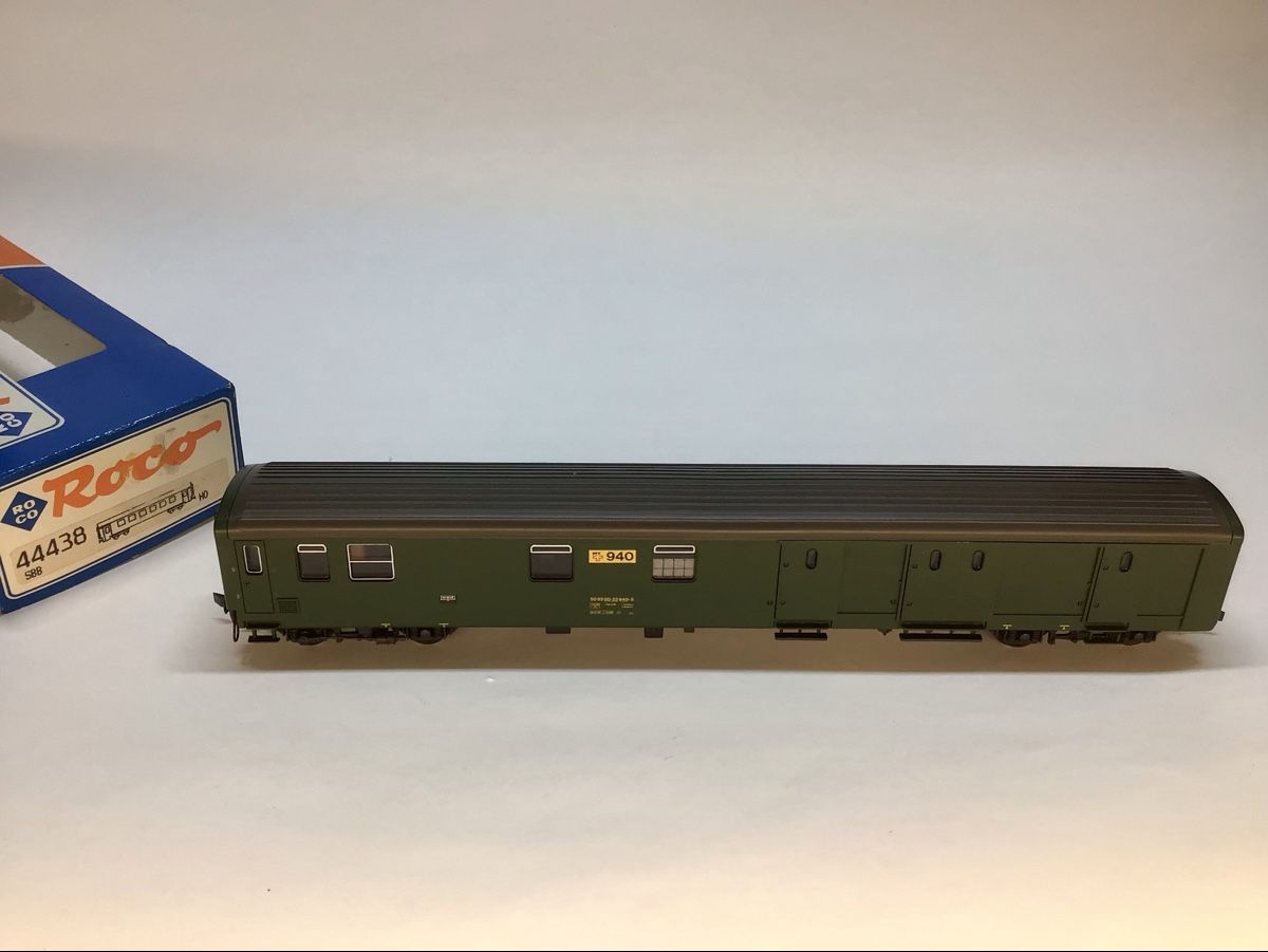 Roco Trains électriques: Roco 44438 SBB Bahnpostwagen H0 – Neuf (Voir description) à Balgach par zoe038
