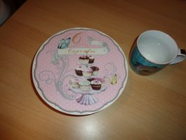 *** Etagere und Tasse *** / Shabby ab 1.00