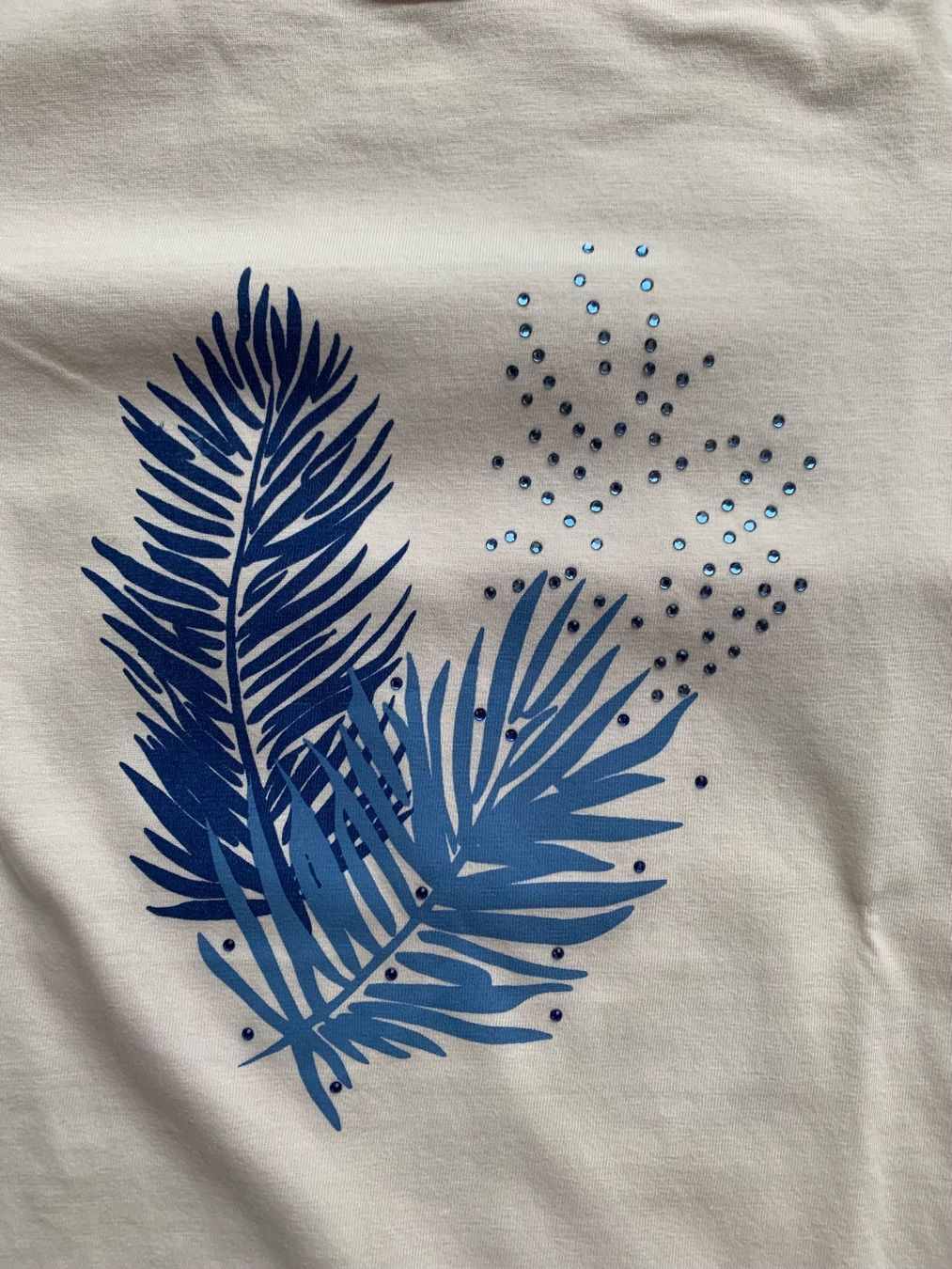 T-Shirts: T-shirt with glitter stones S – Gebraucht aus Erlenbach ZH von Syssi_C 1