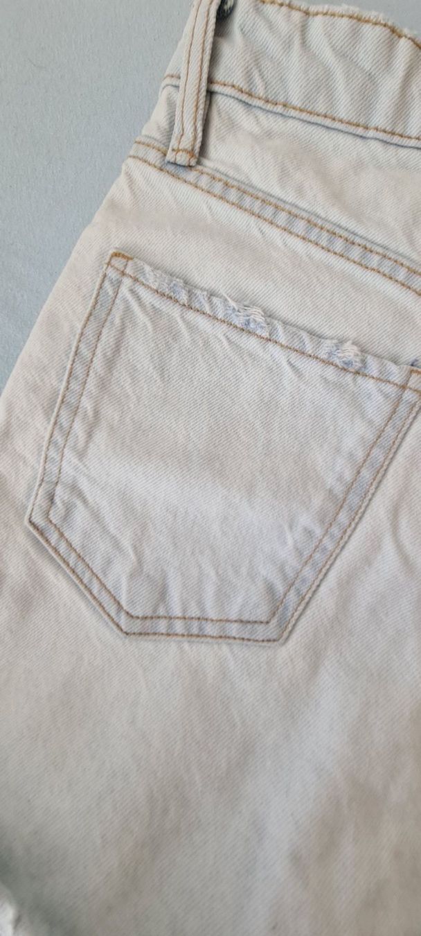 Zara Hosen: Minishort taille haute - taille 32 – Neu (gemäss Beschreibung) aus Genève von Saleena 5