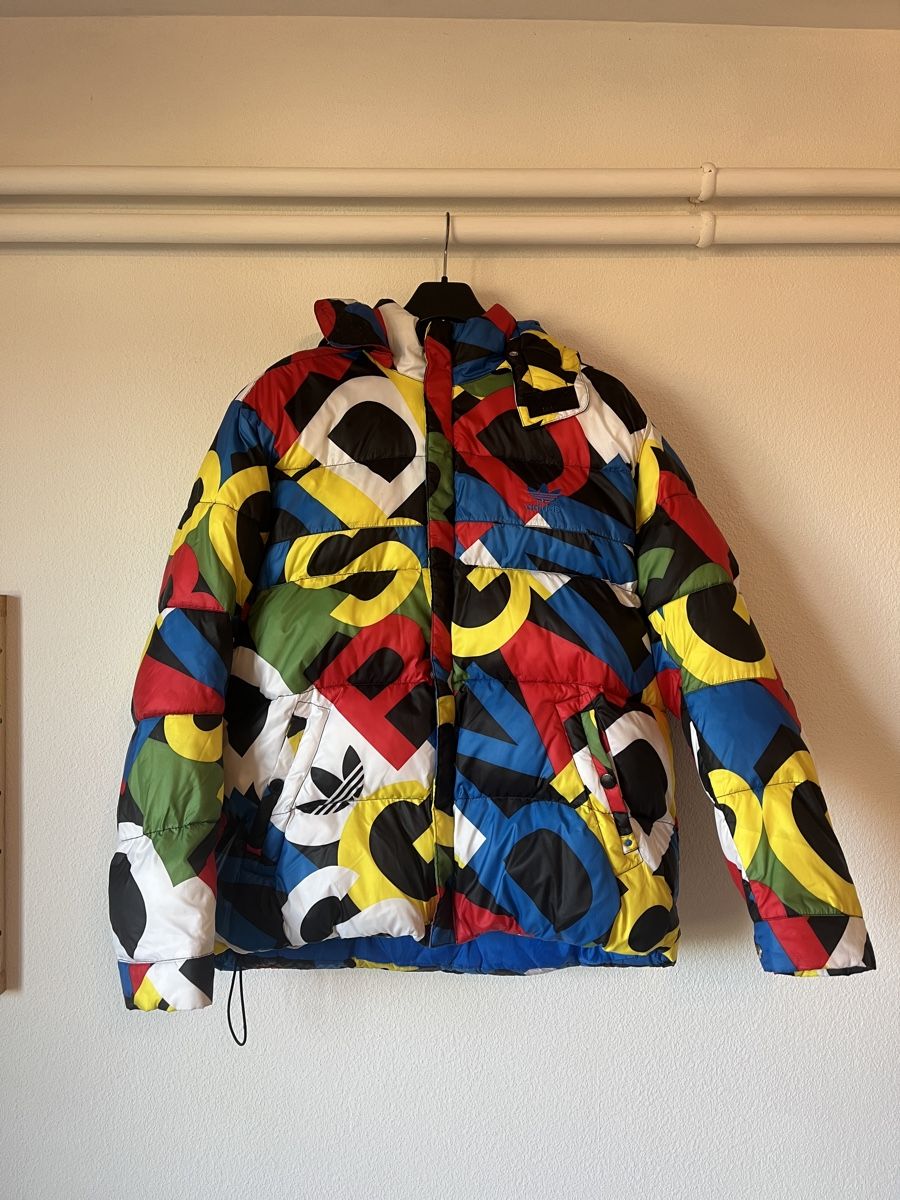 Adidas Jacken: Adidas Down Jacket – Neu (gemäss Beschreibung) aus Bevaix von Jeandasch