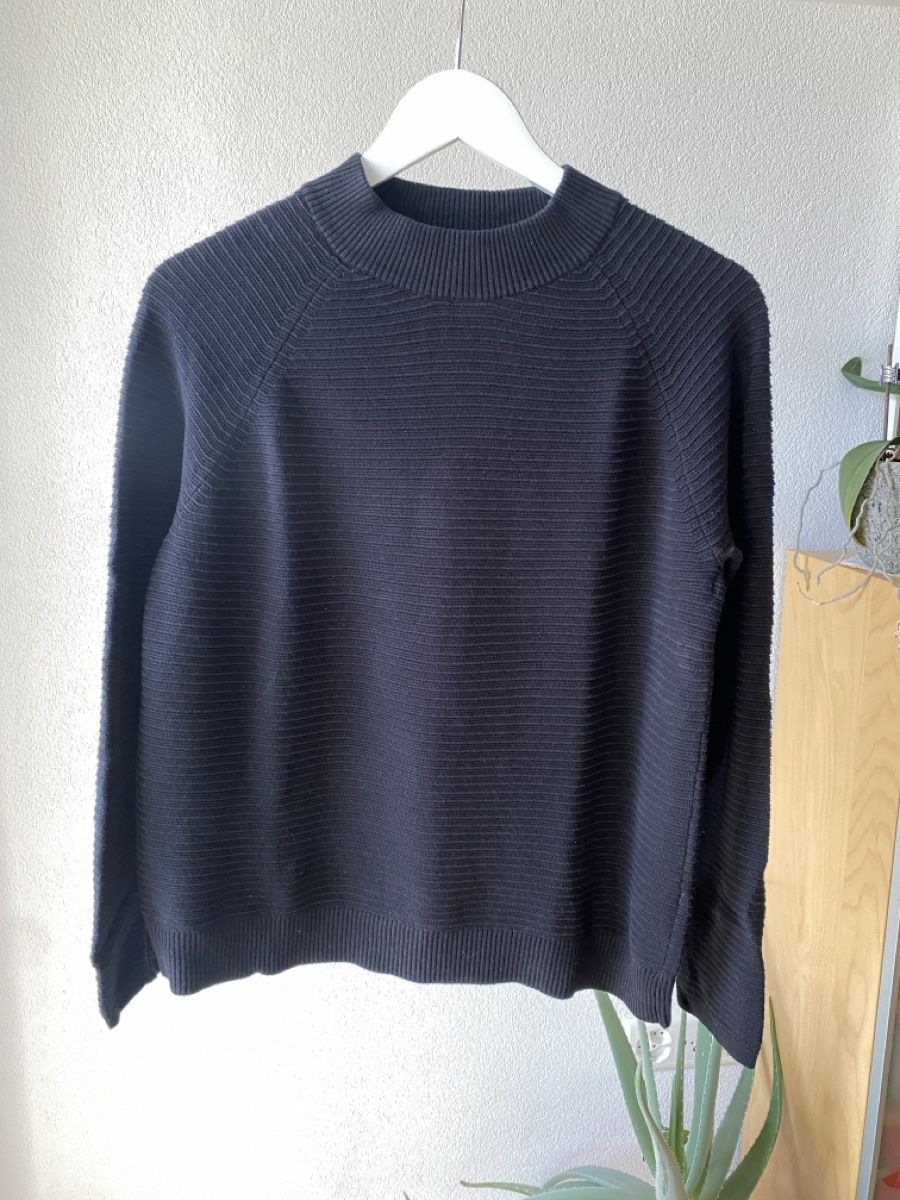 Esprit Pullover & Sweatshirts: Esprit Strickpullover Schwarz Gr. L 100% Cotton – Gebraucht aus Muensingen von drleevsy