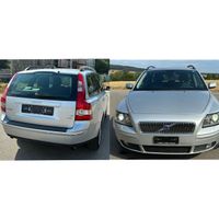 Volvo V50 T5 AWD Kombi grau-met. 5 Türen Automat